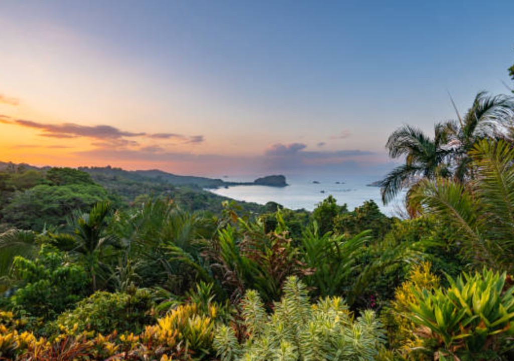 Scenic Costa Rica countryside tour from Puntarenas cruise port